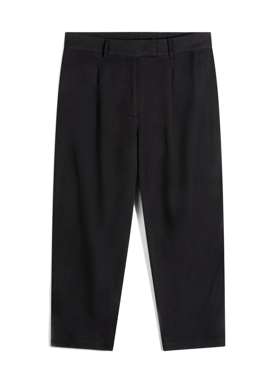 Tapered Leg Melville Pant
